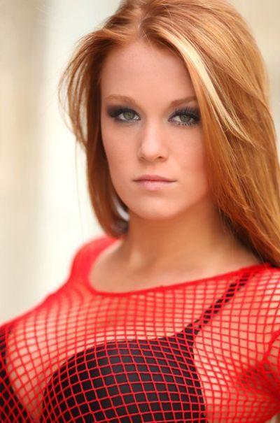 Leanna Decker I know....need the full photo set please!