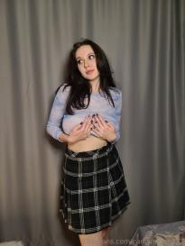 What's the name of this pornstar?