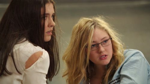 Ana Golja as Zoë Rivas (left) and Olivia Scriven as Maya Matlin in Barely Breathing episode of Degrassi http://degrassi.wikia.com/wiki/Barely_Breathing