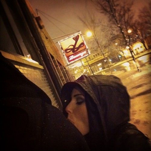 Veruca James outside of Corba Lounge in Chicago - 
http://www.erosblog.com/2013/12/02/a-cold-weather-blowjob/ - https://twitter.com/verucajames/status/424963453443268608 -
http://fancy-me-mad.tumblr.com/post/102257879628/damonandverucajames-since-you-requested
