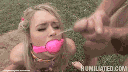 What's the name of this pornstar?