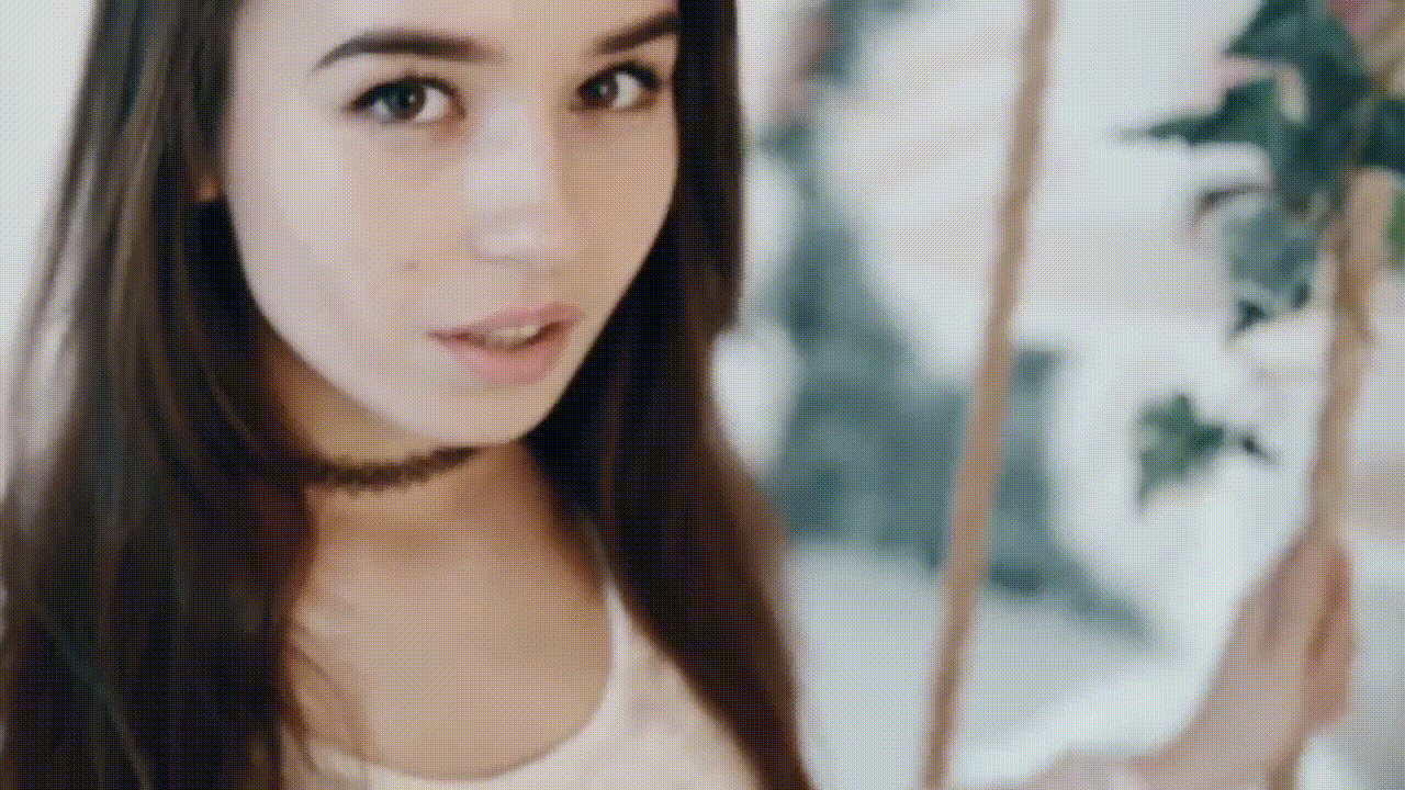 What's the name of this pornstar?