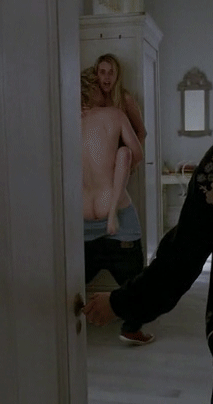 Emma Roberts  Not Porn
