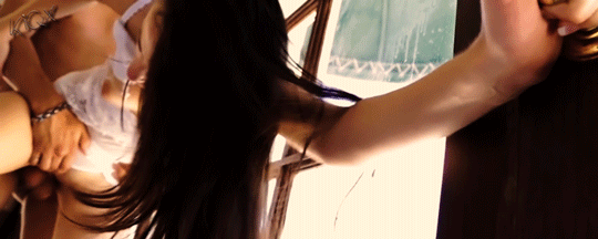 What's the name of this pornstar?