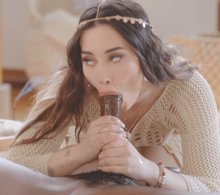 What's the name of this pornstar?