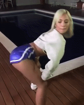 What's the name of this pornstar?