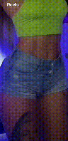 What's the name of this pornstar?