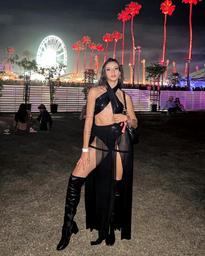 What's the name of this pornstar?