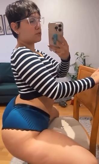 What's the name of this pornstar?