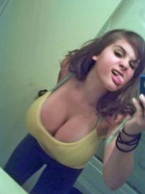 What's the name of this pornstar?