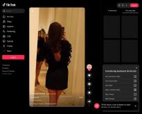 What's the name of this pornstar?