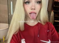 What's the name of this pornstar?