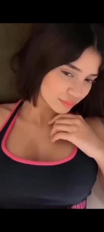 Is this she ? I saw her in memes 