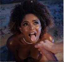 facial laying it on luna corazon