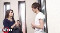 What's the name of this pornstar?