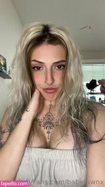 What's the name of this pornstar?