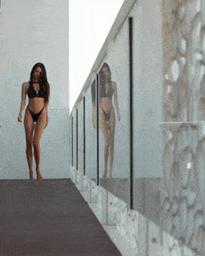 What's the name of this pornstar?