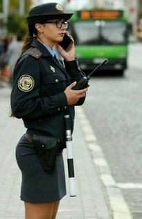 Female Officer, Gomel, Belarus : 
https://www.reddit.com/r/pics/comments/53k88q/female_officer_gomel_belarus/