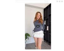 What's the name of this pornstar?