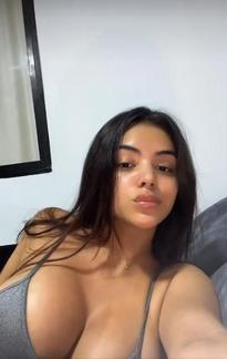 What's the name of this pornstar?