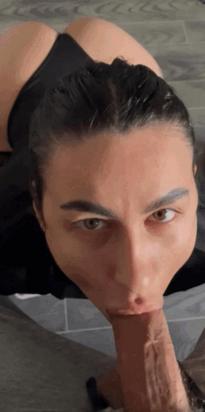 What's the name of this pornstar?
