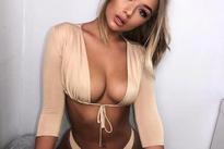 What's the name of this pornstar?
