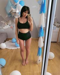 What's the name of this pornstar?
