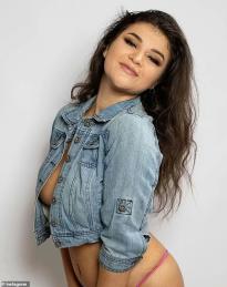 What's the name of this pornstar?