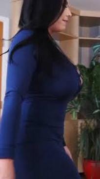 What's the name of this pornstar?