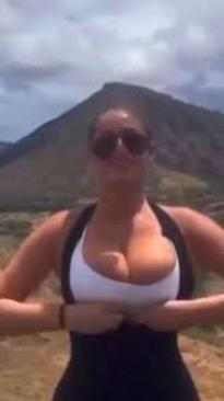 What's the name of this pornstar?