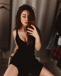Whats this girl name? Source? Full photoshoot?