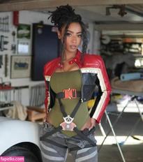 What's the name of this pornstar?