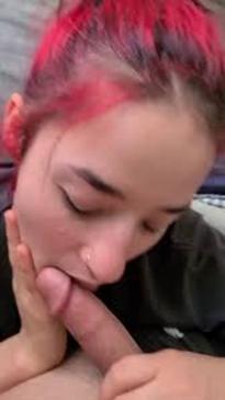 What's the name of this pornstar?