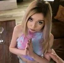 What's the name of this pornstar?
