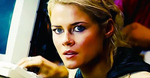 What's the name of this pornstar?