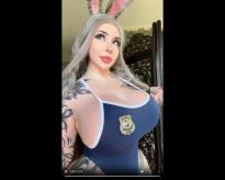 What's the name of this pornstar?