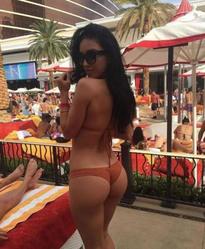 What's the name of this pornstar?