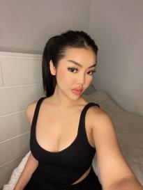 Whats this girl name? Source? Full photoshoot?