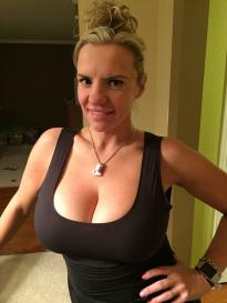 Tori Hendricz  - https://titsintops.com/phpBB2/index.php?threads/mature-%E2%99%A6-tori-hendricz-is-the-best-milf.120979/