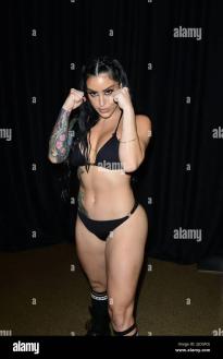 Whats this girl name? Source? Full photoshoot?