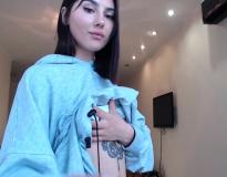 What's the name of this pornstar?