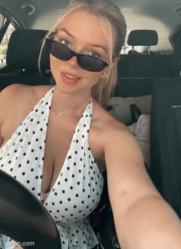Belle Bunny aka thebellebunny
https://www.instagram.com/thebellebunny/?hl=en
https://www.babepedia.com/babe/Belle_Bunny