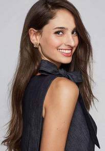 What's the name of this pornstar?