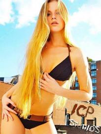 What's the name of this pornstar?