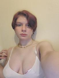 What's the name of this pornstar?