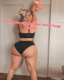 What's the name of this pornstar?