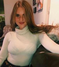What's the name of this pornstar?