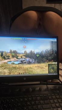 What's the name of this pornstar?