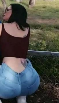 What's the name of this pornstar?