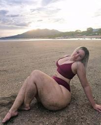 What's the name of this pornstar?